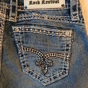 Rock Revival Capri Jeans